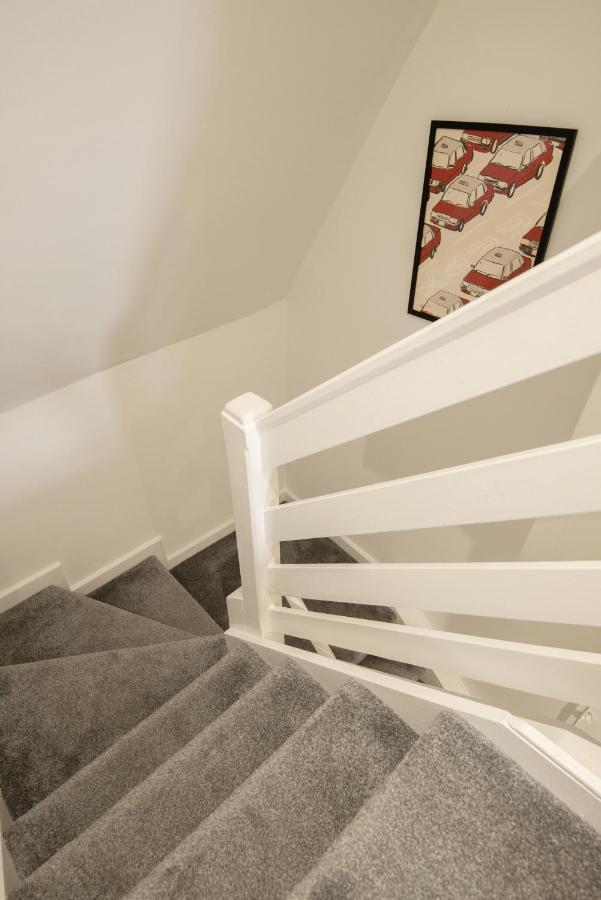 Central One-Bedroom, 99 Steps To The Sea Brighton Bagian luar foto